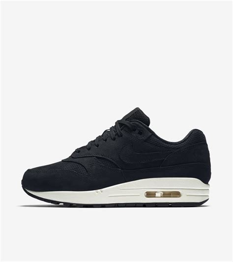 nike 360 air max zwart dames|nike air max zwart sale.